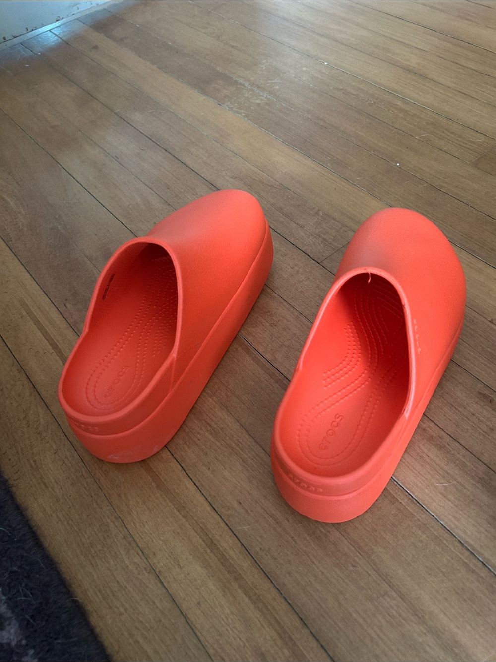 Crocs Dylan Platform Clogs in Orange size 8 NWOT